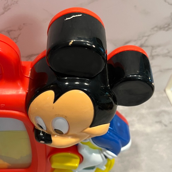 Disney's MICKEY MOUSE Vintage Musical TV - Hand Wind Up MUSIC BOX Toy Goofy - Picture 9 of 16